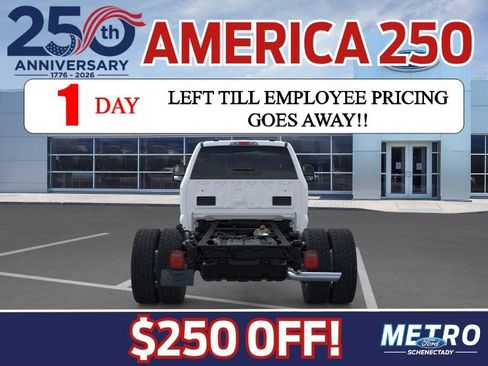 New 2026 Ford F550 4x4 Supercab Super Duty image 6