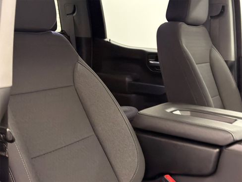 Used 2022 Chevrolet Silverado 1500 Custom w/ LPO, Dark Essentials Package image 11