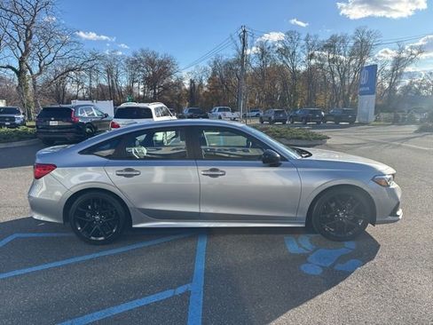 Certified 2023 Honda Civic Sport image 9