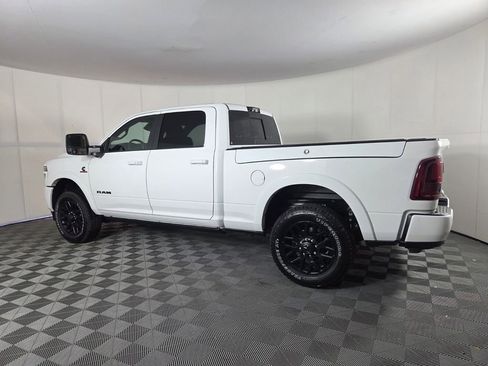 New 2026 RAM 2500 Limited AWD/4WD image 7