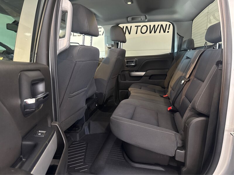 Used 2018 Chevrolet Silverado 3500 LT w/ LT Convenience Package AWD/4WD image 10
