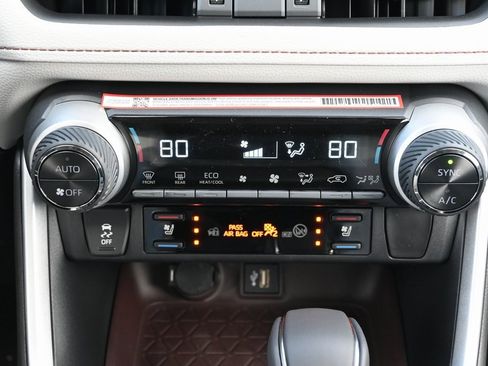 New 2025 Toyota RAV4 Limited image 21