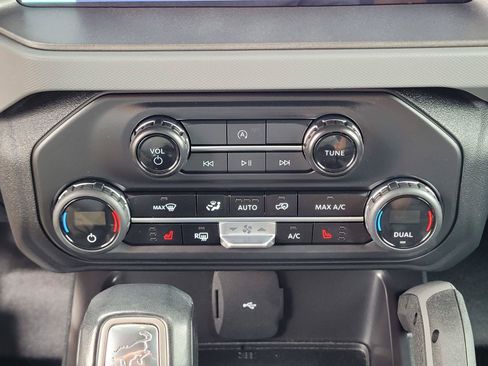 Used 2024 Ford Bronco Big Bend AWD/4WD image 27