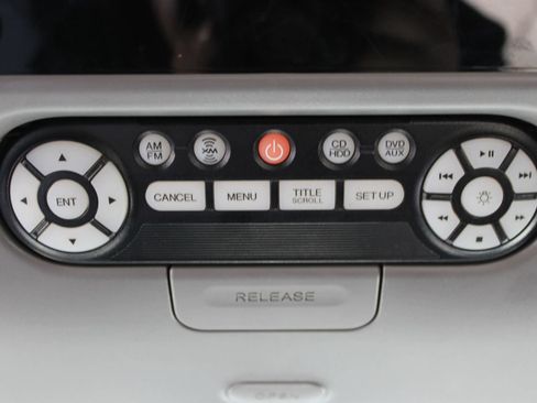 Used 2015 Honda Pilot Touring image 21