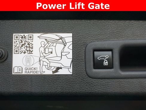 Used 2024 Toyota Sienna XLE w/ XLE Plus Package AWD/4WD image 20