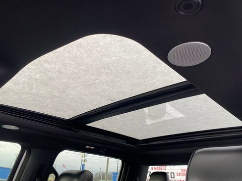 Used 2024 Ford F250 Platinum w/ Tremor Off-Road Package image 16