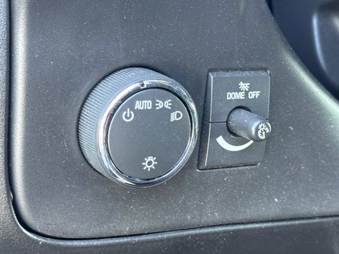 Used 2023 GMC Savana 2500 w/ Driver Convenience Package image 10