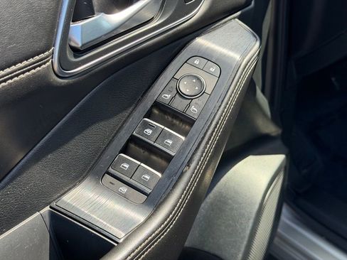 Used 2021 Nissan Rogue SL FWD image 15
