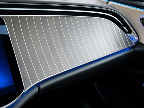 New 2026 Mercedes-Benz E 350 4MATIC Sedan image 32