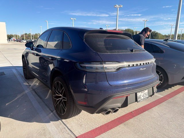 Used 2025 Porsche Macan AWD/4WD image 6