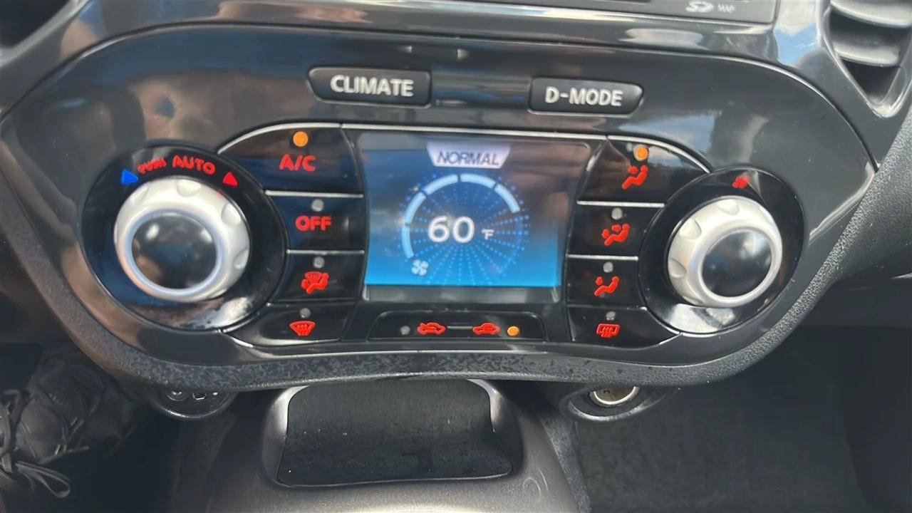 Used 2012 Nissan Juke SV AWD/4WD image 43