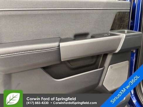 New 2026 Ford F250 Lariat w/ Black Appearance Package image 32