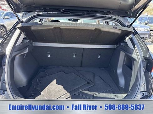 Used 2023 Hyundai Kona SEL w/ Cargo Package AWD/4WD image 7