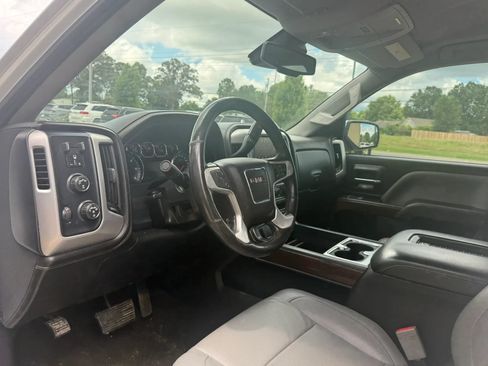 Used 2018 GMC Sierra 1500 SLT AWD/4WD image 9