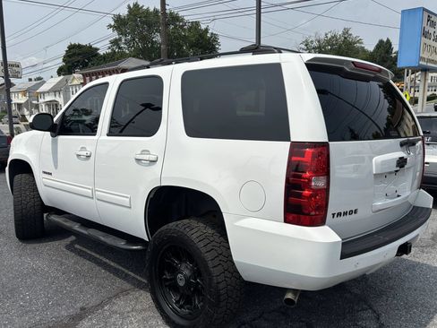 Used 2014 Chevrolet Tahoe LT w/ Luxury Package AWD/4WD image 4