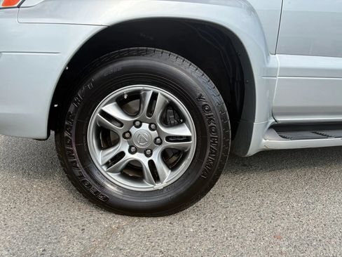 Used 2008 Lexus GX 470 AWD/4WD image 32
