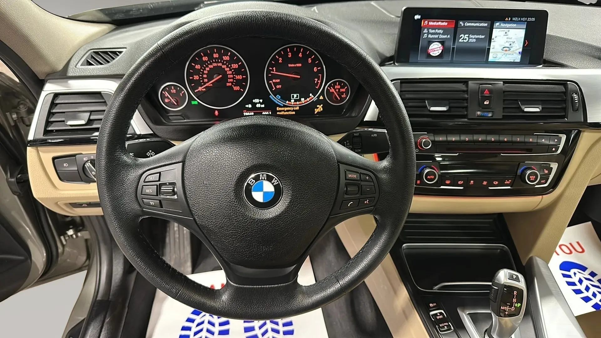 Used 2018 BMW 320i xDrive Sedan w/ Premium Package AWD/4WD image 20