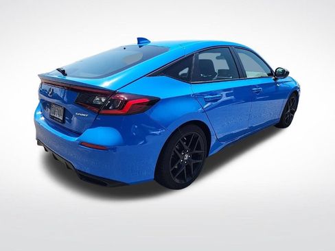 Used 2022 Honda Civic Sport image 4