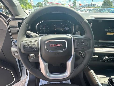 New 2026 GMC Sierra 1500 SLT w/ SLT Premium Plus Package AWD/4WD image 18