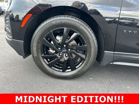 Used 2023 Chevrolet Equinox LS w/ LS Convenience Package FWD image 9