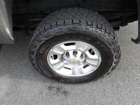 Used 2008 Chevrolet Silverado 3500 LTZ w/ Suspension Package, Off-Road image 25