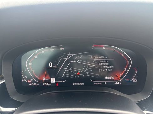 Used 2021 BMW 530i xDrive 530i xDrive w/ Premium Package image 14