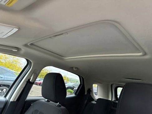 Used 2020 Ford EcoSport SE w/ SE Convenience Package FWD image 6