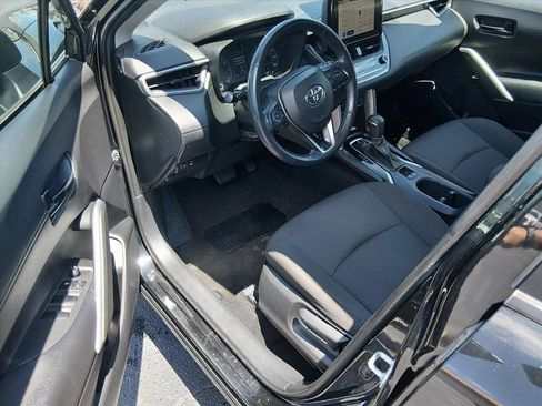 Used 2023 Toyota Corolla Cross LE FWD image 10
