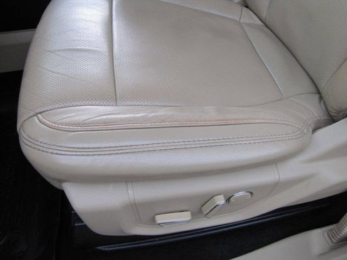 Used 2017 Ford F250 Lariat w/ Lariat Value Package image 15