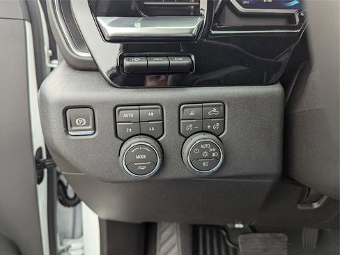 New 2026 Chevrolet Silverado 2500 LTZ w/ Trail Boss Package image 36