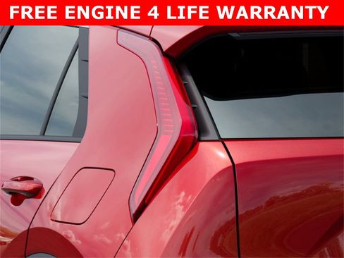 New 2025 Kia Niro LX image 11