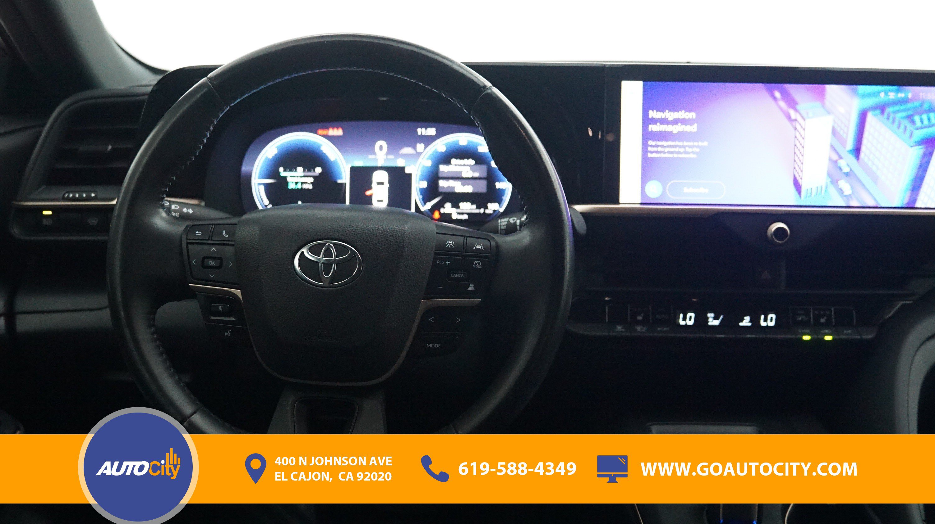 Used 2023 Toyota Crown AWD/4WD image 5