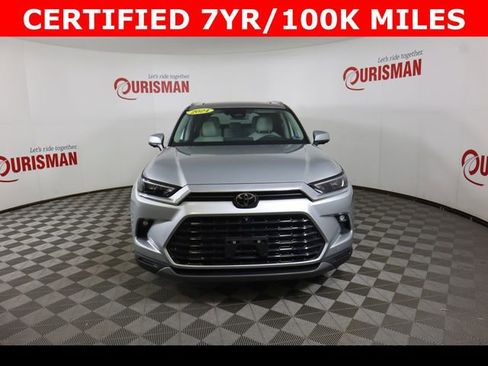 Used 2024 Toyota Grand Highlander AWD image 14