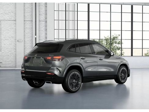 New 2026 Mercedes-Benz GLA 250 4MATIC image 21