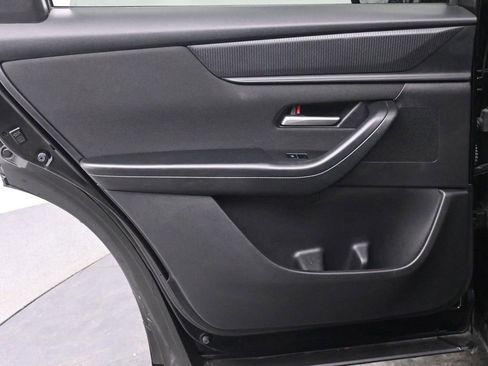 Used 2024 MAZDA CX-90 3.3 Turbo w/ Select Package image 13