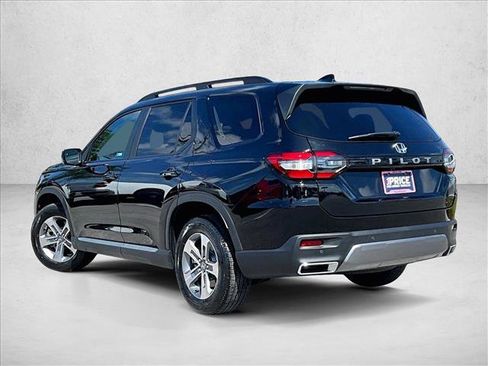 Used 2026 Honda Pilot EX-L image 13