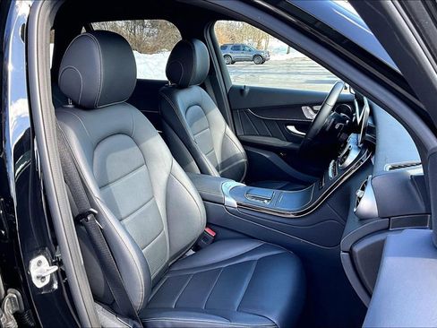 Certified 2022 Mercedes-Benz GLC 300 4MATIC image 7