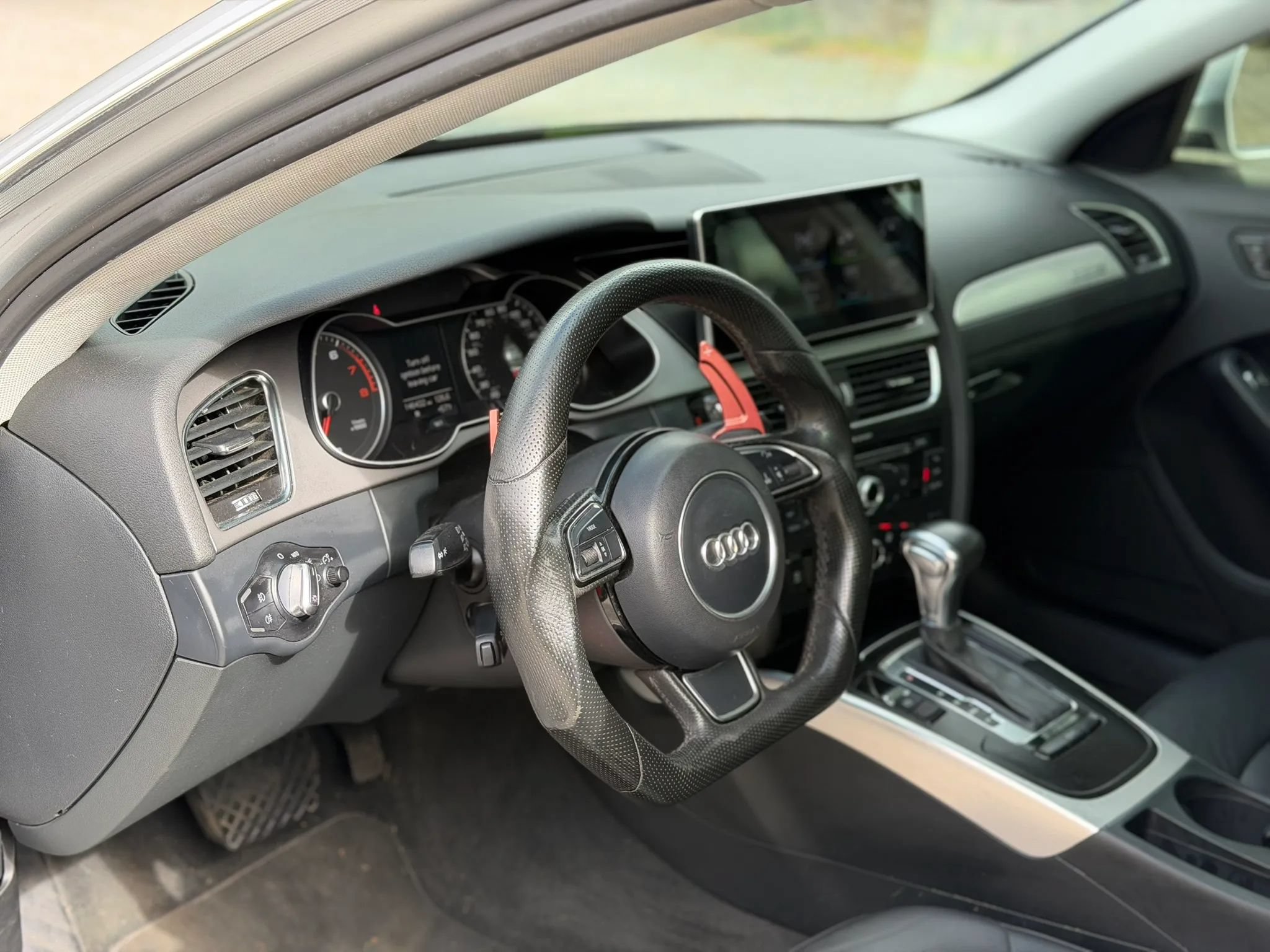 Used 2013 Audi A4 Premium w/ Convenience Pkg AWD/4WD image 9