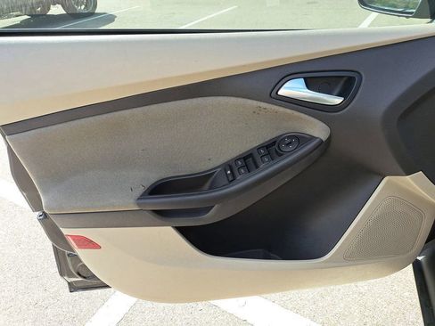 Used 2014 Ford Focus SE image 13