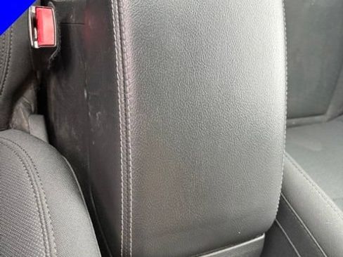 Used 2021 Jeep Wrangler Unlimited Sahara w/ Uconnect 4C Nav & Sound Group AWD/4WD image 22
