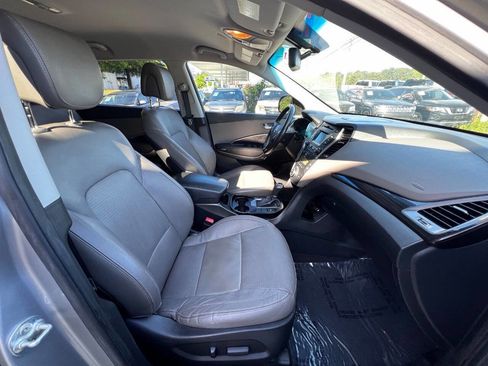 Used 2013 Hyundai Santa Fe Limited FWD image 14