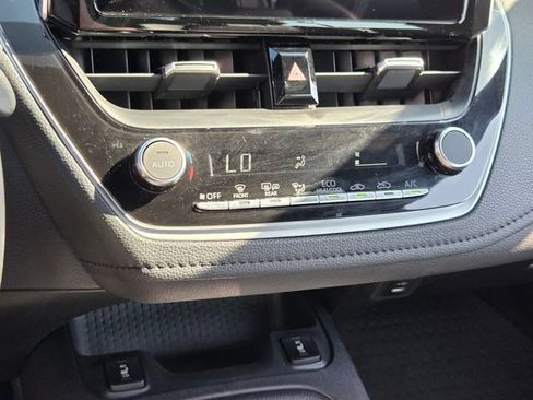 Used 2023 Toyota Corolla XSE FWD image 20
