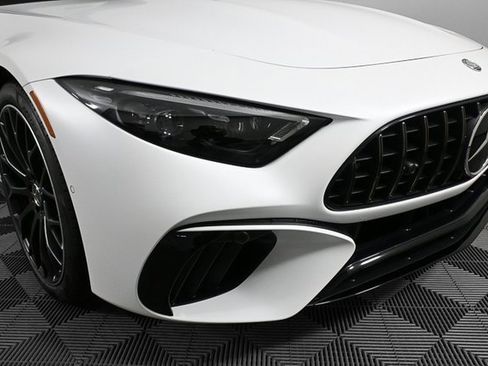 Used 2025 Mercedes-Benz SL 55 AMG 4MATIC image 30