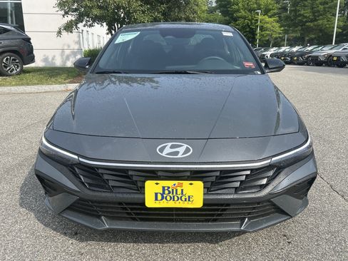 New 2026 Hyundai Elantra Sport FWD image 10