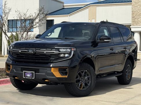 New 2026 Ford Expedition Tremor image 2