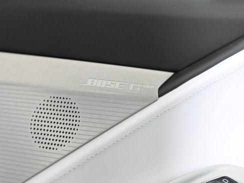 Used 2021 Chevrolet Corvette Stingray Premium Conv w/ Z51 Performance Package image 34