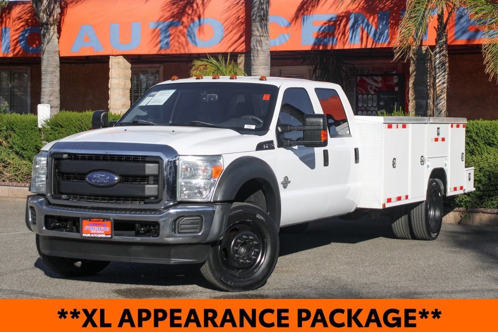 Used 2016 Ford F550 2WD Crew Cab Super Duty image 4