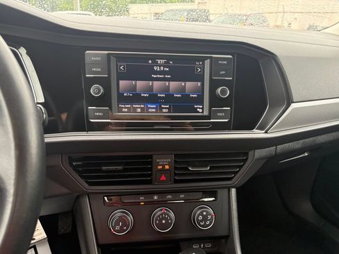 Used 2024 Volkswagen Jetta S FWD image 16