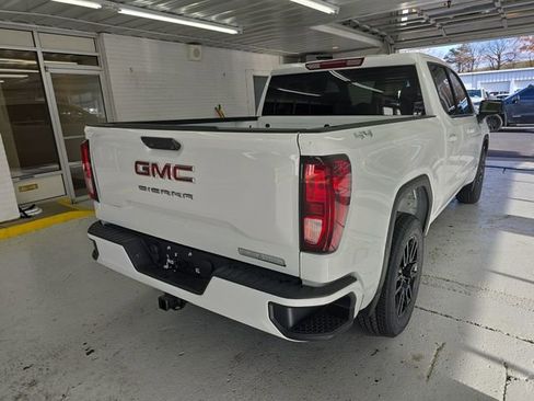New 2026 GMC Sierra 1500 Elevation image 5