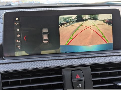 Used 2018 BMW M2 RWD image 19
